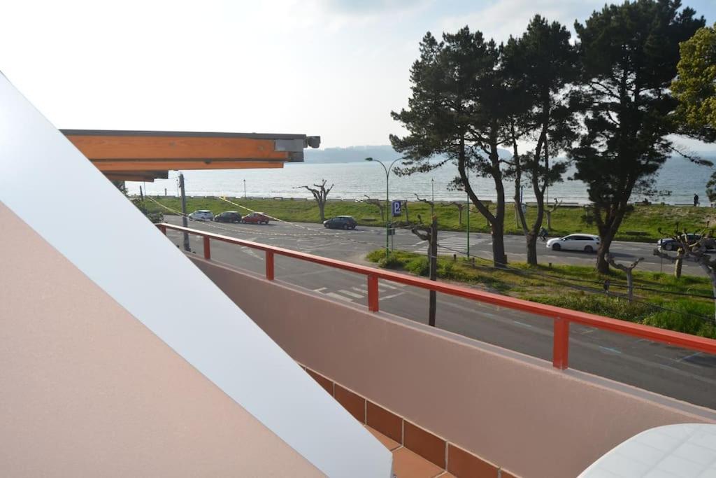 Apartmán Precioso Atico A Pie De Playa, En Mino. Exteriér fotografie